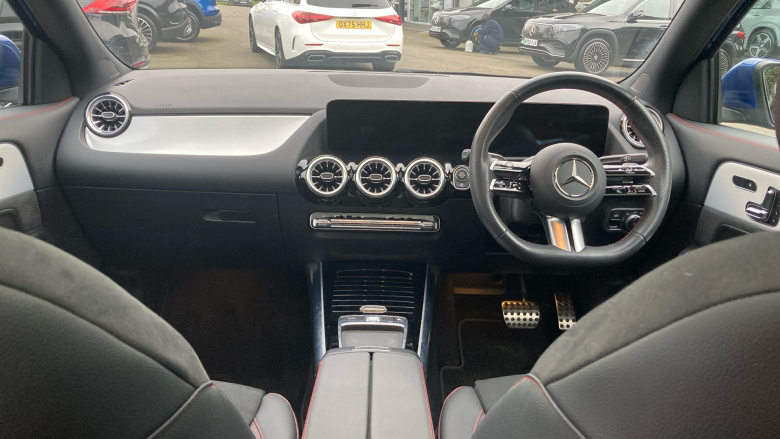 Mercedes-Benz GLA 220d 4Matic AMG Line Premium Plus 5dr Auto Diesel Hatchback